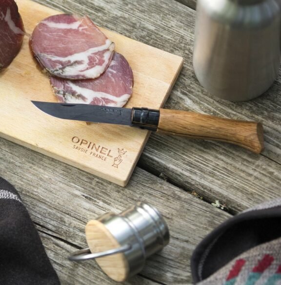 Couteau Chêne N°8 Black - Opinel – Image 2