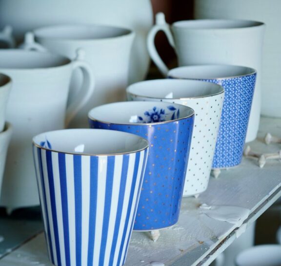 Mug collection Royal / bleu et pois dorés - Pip Studio – Image 3