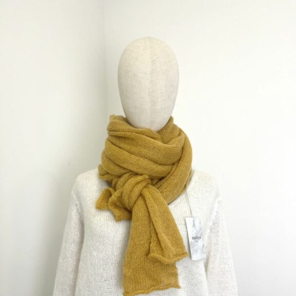 Echarpe en mohair Camel