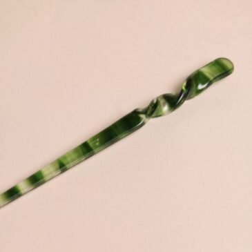 Pic à cheveux Emeraude - Peignée