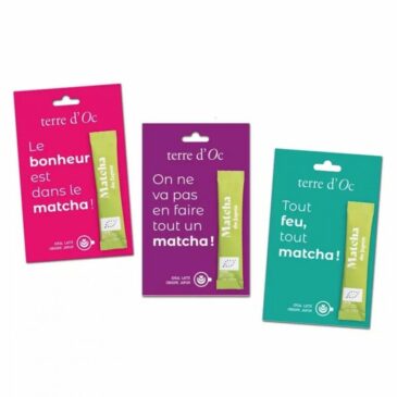 Stick de Matcha bio sur sa cartonnette - Terre d'Oc
