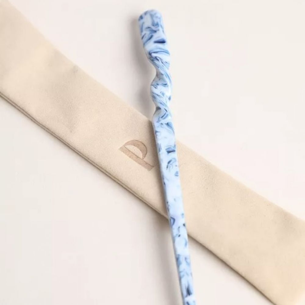 Pic à cheveux Bleu Mirage – Peignée