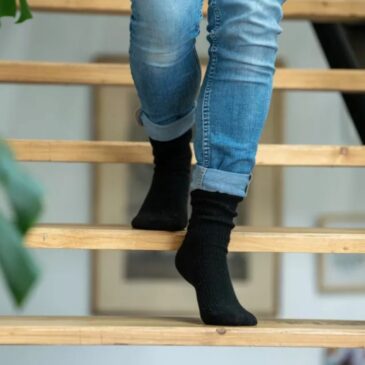 Chaussettes en laine avec angora / Noir - BillyBelt